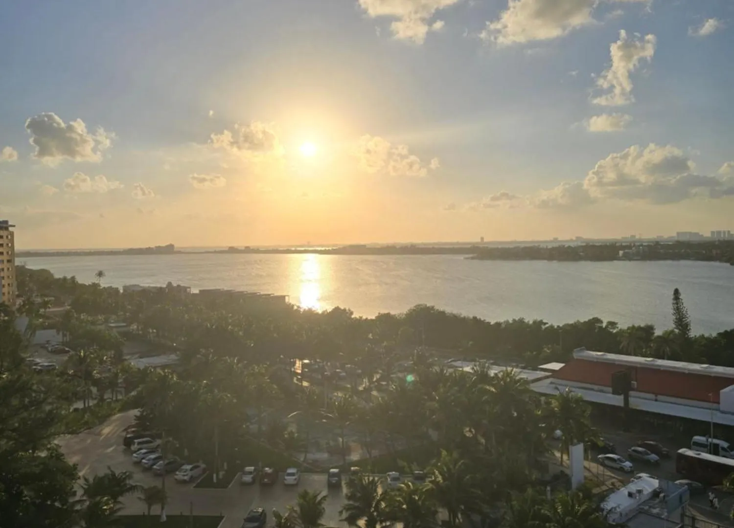 Ξενοδοχείο με διαμερίσματα Espectacular Beach & Laguna View Cancun At Salvia Condominiums